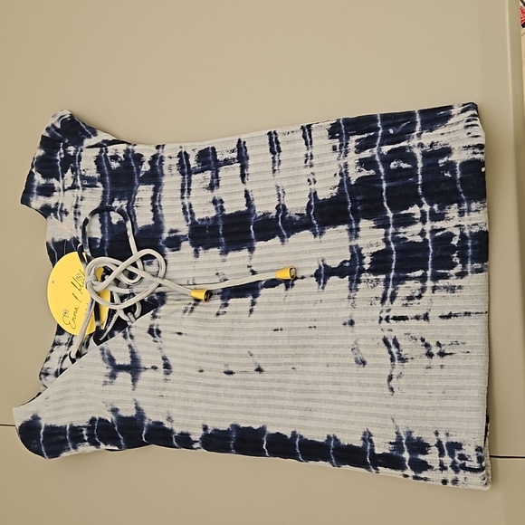 Boho Chic Tie-Dye Bell Cuff Shift Dress | Tassel Tie Neck | Blue Stripe Print - Picture 2 of 6